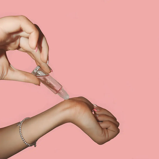 Pheromone үнэртэй ус